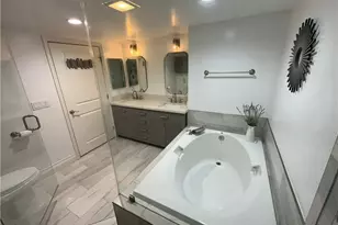 1246 Armacost, Los Angeles, CA 90025 - Photo 38