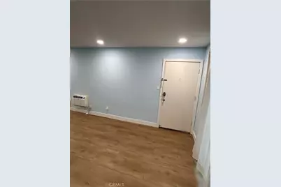 1345 Cabrillo Park Dr M13, Santa Ana, CA 92701 - Photo 4