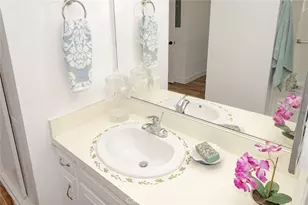 1980 McKinney Way #13R (M15), Seal Beach, CA 90740 - Photo 52