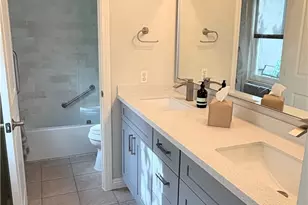 11 Dewberry, Rancho Santa Margarita, CA 92688 - Photo 16