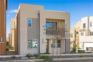 135 Restore, Irvine, CA 92618 - Photo 2