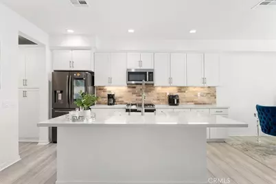 704 Dusky Creek, Lake Forest, CA 92610 - Photo 6