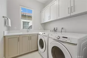 139 Prestigo, Irvine, CA 92602 - Photo 32