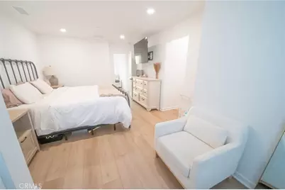 17952 Seaglass Drive, Huntington Beach, CA 92647 - Photo 12