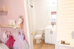 17952 Seaglass Dr, Huntington Beach, CA 92647 - Photo 24