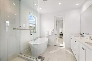 120 Eversedge, Irvine, CA 92618 - Photo 10