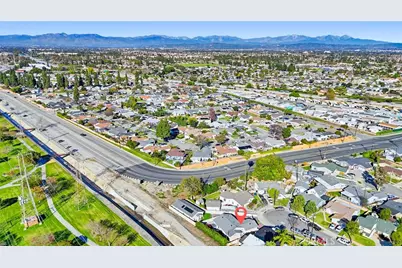 21005 Longworth, Lakewood, CA 90715 - Photo 48