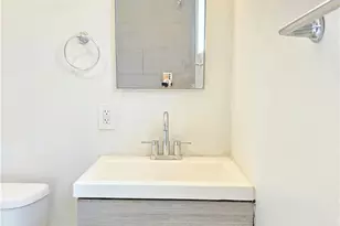 10529 Grape, Los Angeles, CA 90002 - Photo 16