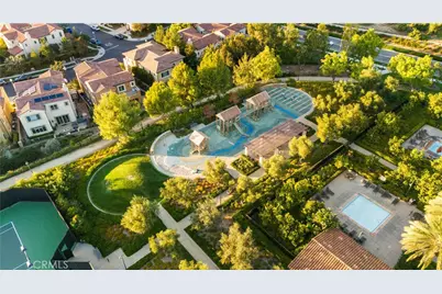 63 Longchamp, Irvine, CA 92602 - Photo 70