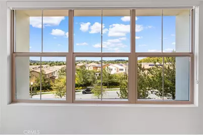 63 Longchamp, Irvine, CA 92602 - Photo 32