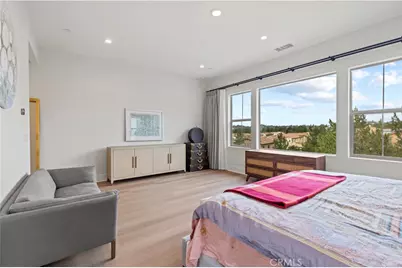 63 Longchamp, Irvine, CA 92602 - Photo 36