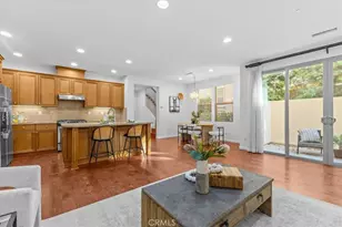 70 City Stroll, Irvine, CA 92620 - Photo 6