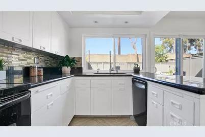 19471 Sandcastle, Huntington Beach, CA 92648 - Photo 12