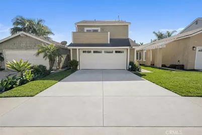 706 Oceanhill, Huntington Beach, CA 92648 - Photo 2