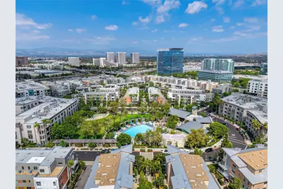 221 Bowery, Irvine, CA 92612 - Photo 4