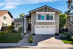 7 Nantucket, Irvine, CA 92620 - Photo 2