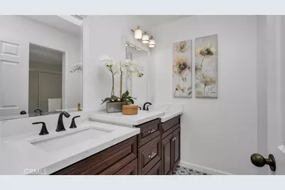 7 Nantucket, Irvine, CA 92620 - Photo 34