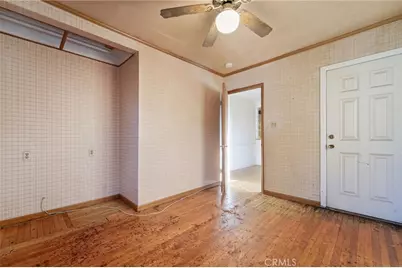 8226 Fenwick Street, Sunland, CA 91040 - Photo 14