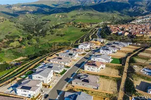 12043 Red Hawk Ln, Porter Ranch, CA 91326 - Photo 50