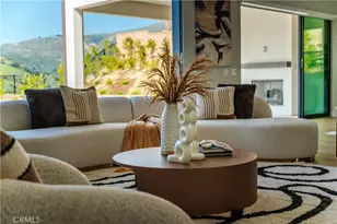 12043 Red Hawk Ln, Porter Ranch, CA 91326 - Photo 16