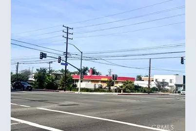 10471 Magnolia, Anaheim, CA 92804 - Photo 2