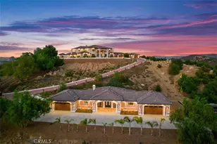 36852 Calle De Lobo, Murrieta, CA 92562 - Photo 4
