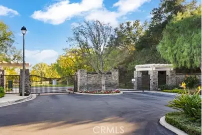 40 Whippoorwill Road, Trabuco Canyon, CA 92679 - Photo 2