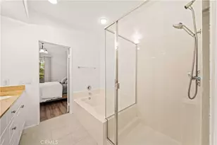 2250 Watermarke, Irvine, CA 92612 - Photo 38