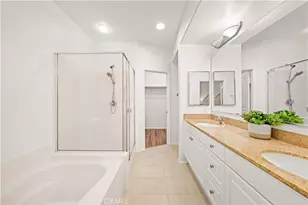 2250 Watermarke, Irvine, CA 92612 - Photo 36