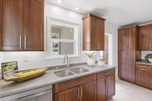 422 E 22nd, Santa Ana, CA 92706 - Photo 4