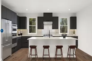 109 Sawtelle, Irvine, CA 92618 - Photo 2