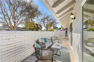 2046 Via Mariposa E, Laguna Woods, CA 92637 - Photo 20