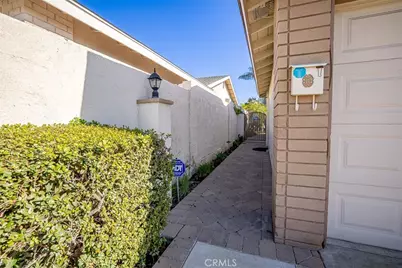 23372 Dune Mear Road, Lake Forest, CA 92630 - Photo 4