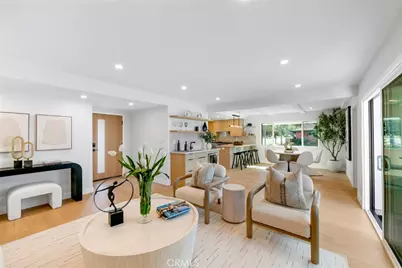 913 Junipero, Costa Mesa, CA 92626 - Photo 14