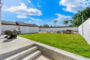 913 Junipero, Costa Mesa, CA 92626 - Photo 24