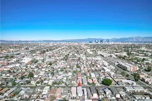 136 W 61st St, Los Angeles, CA 90003 - Photo 8