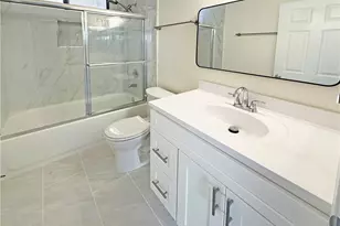 4881 Vista Dr, Huntington Beach, CA 92649 - Photo 18