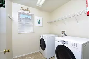 40399 Jennings Dr, Murrieta, CA 92562 - Photo 16