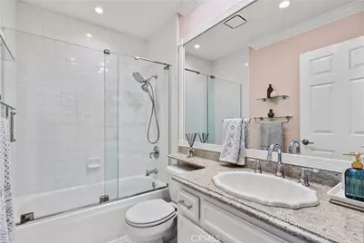 21492 Oakbrook, Mission Viejo, CA 92692 - Photo 14