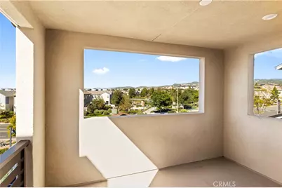 410 Lobata, Irvine, CA 92618 - Photo 32