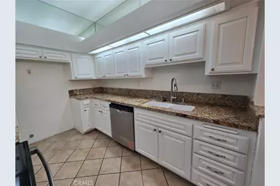 783 Grayling, Costa Mesa, CA 92626 - Photo 8