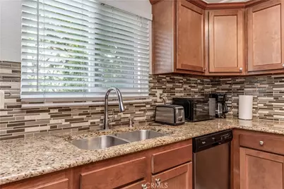 2875 S Fairview, Santa Ana, CA 92704 - Photo 6