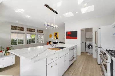 252 Mayflower Drive, Newport Beach, CA 92660 - Photo 10