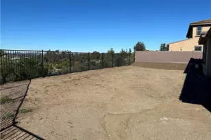 1670 Amanda Glen, Escondido, CA 92029 - Photo 20