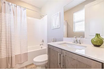 27555 Sanctuary Court, Stevenson Ranch, CA 91381 - Photo 22