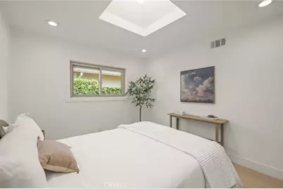 6901 Breeland, Huntington Beach, CA 92647 - Photo 34