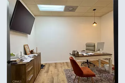 2575 Fortune Way #B, Vista, CA 92081 - Photo 10