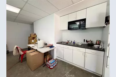 2575 Fortune Way #B, Vista, CA 92081 - Photo 12