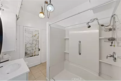 3959 Denker Avenue, Los Angeles, CA 90062 - Photo 30