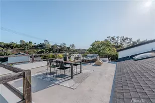 2207 Golden Cir, Newport Beach, CA 92660 - Photo 2